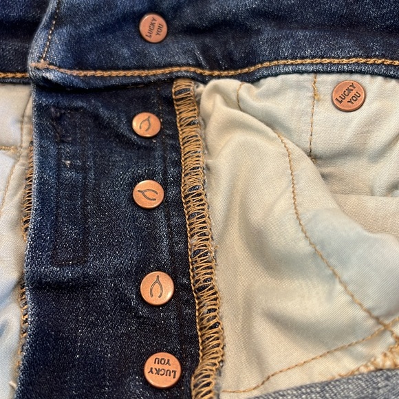 🍀Like New Lucky Brand Mid Rise Skinny Ava Dark Blue Button-Fly Jeans in Size 4 - Picture 6 of 10